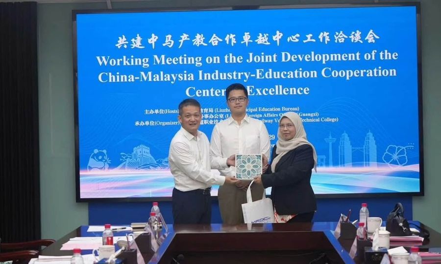 Malaysia-China Perkukuh Kerjasama Kereta Api Berasaskan Kemahiran dan Kedaulatan