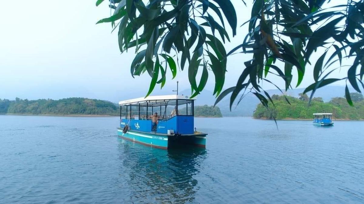 पेरुवन्नामुझी में नाव सेवा से पर्यटन को मिलेगा नया आयाम