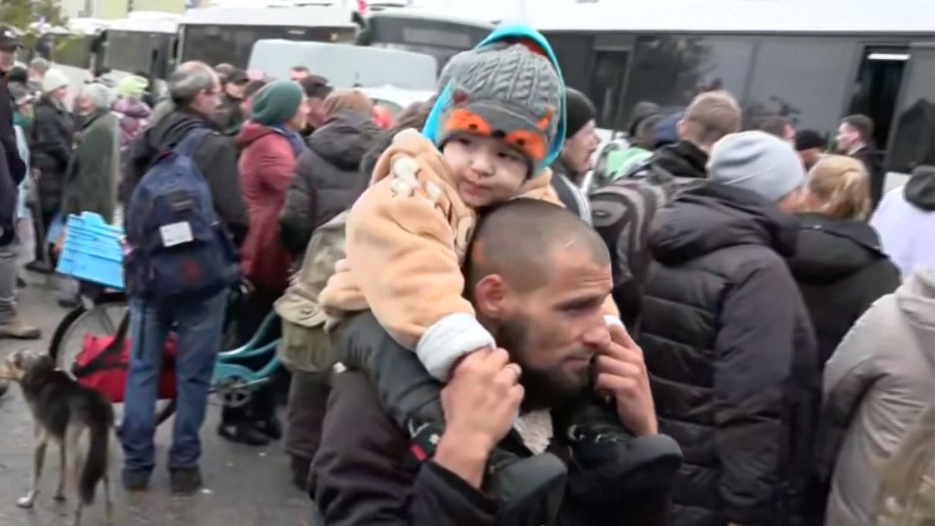 Hundreds evacuated from Russian-held Ukrainian town under Trump-brokered truce