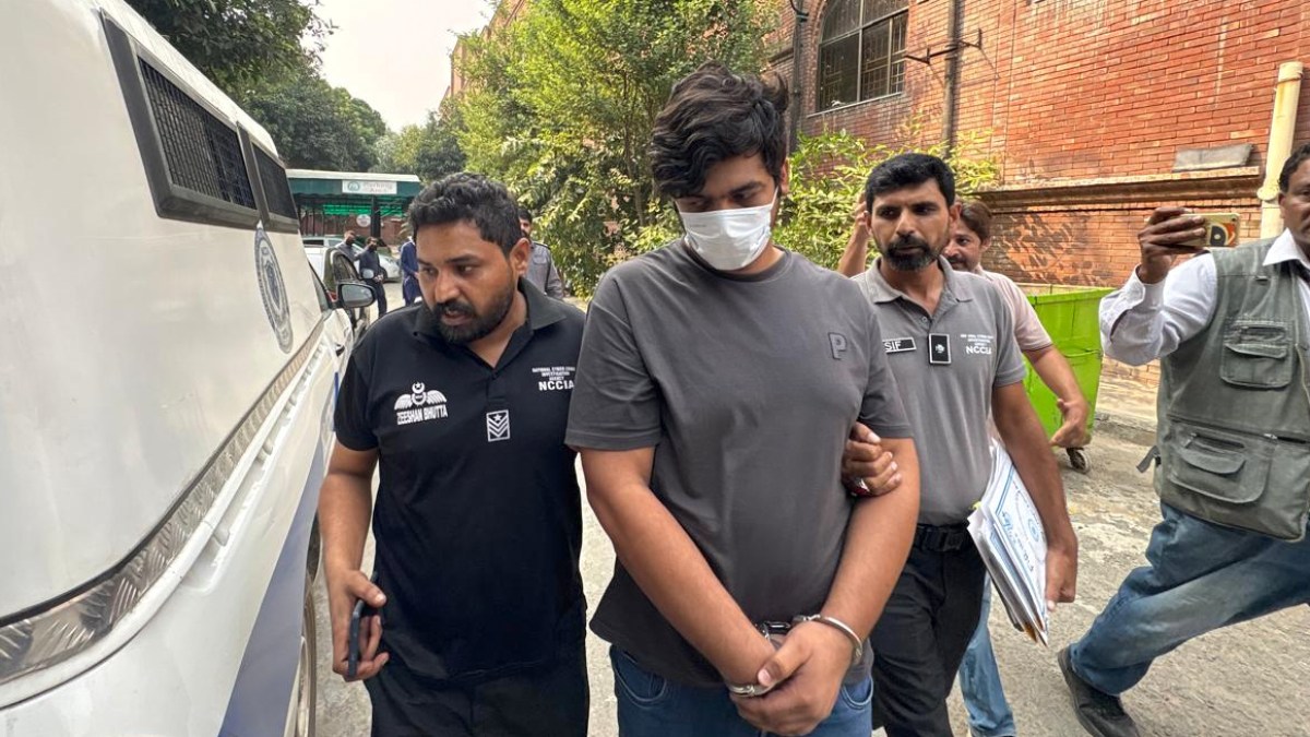 Pakistan Arrests Man in Alleged $126 Million US Postage Scam