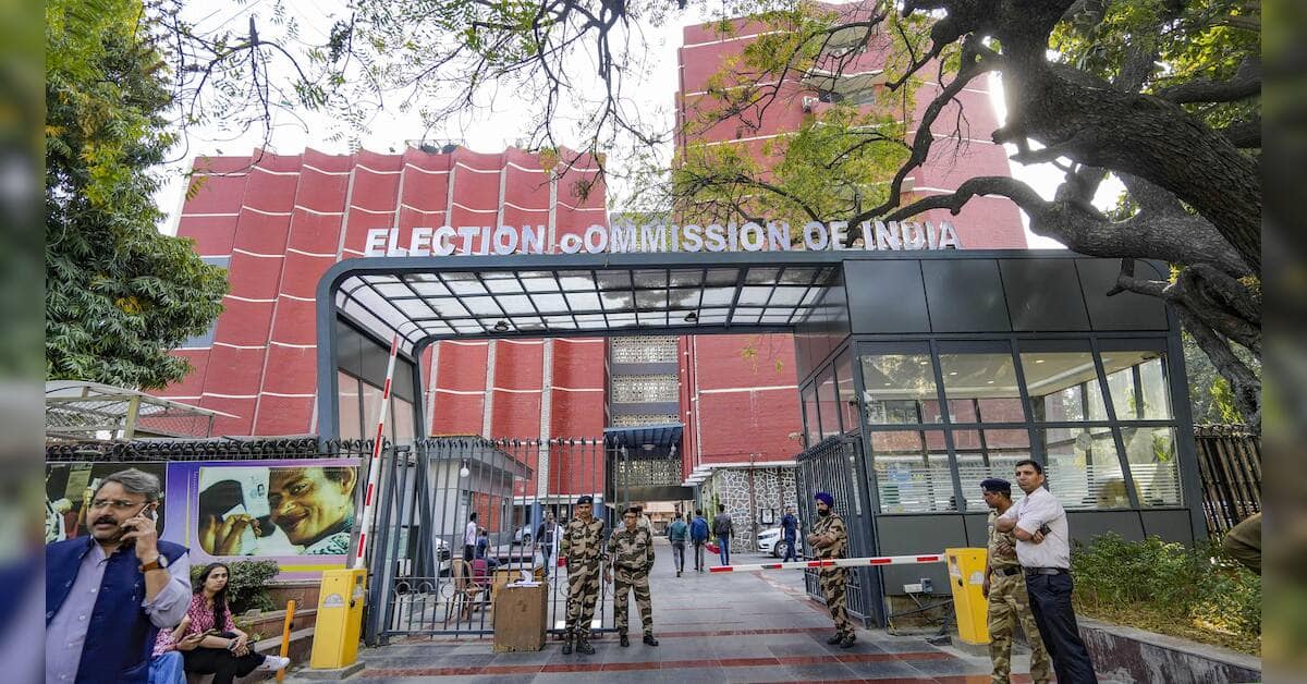 चुनाव आयोग को आंतरिक सुधार की तत्काल आवश्यकता