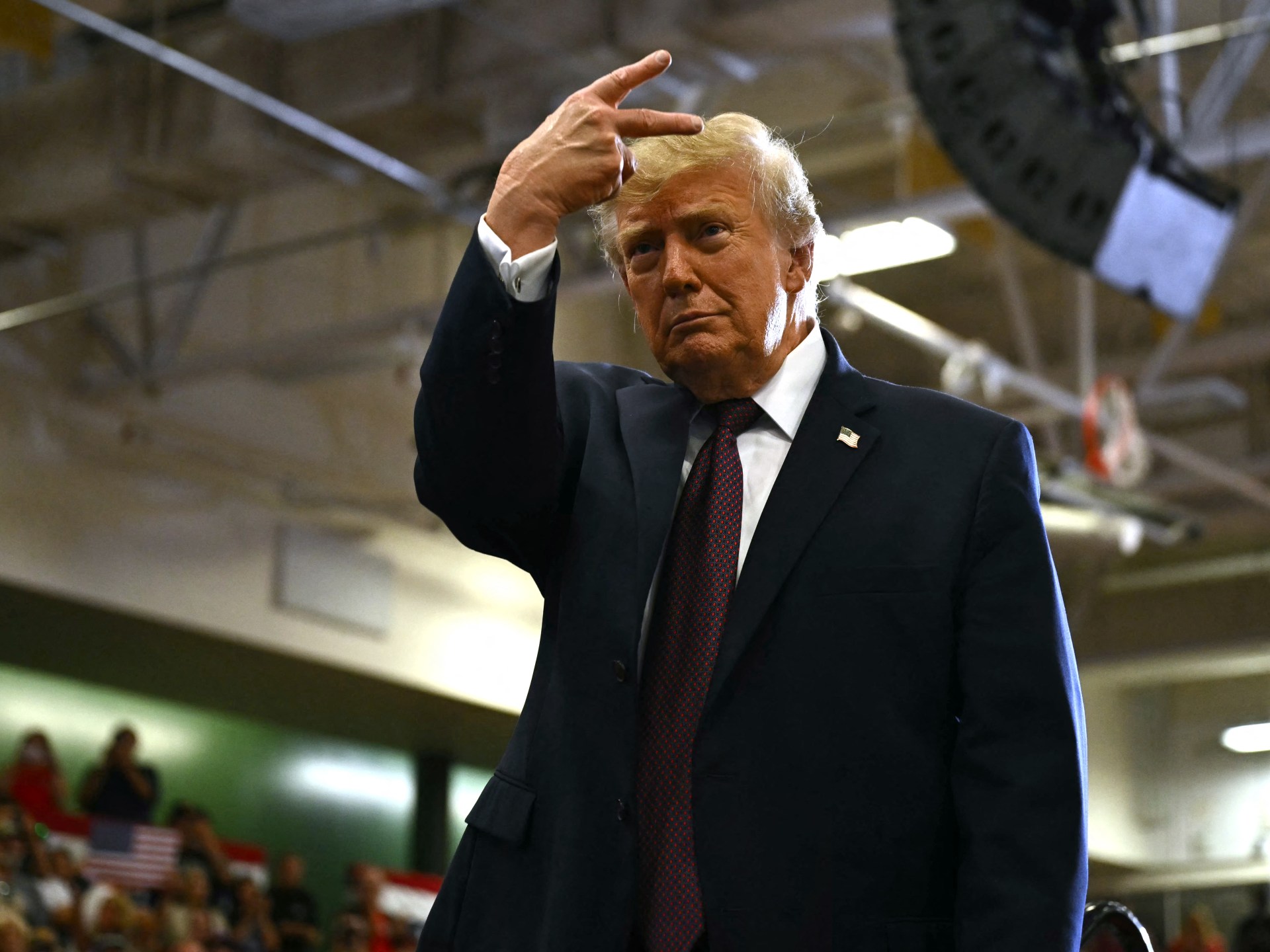 US midterm elections enter final stretch as polling data emerges
