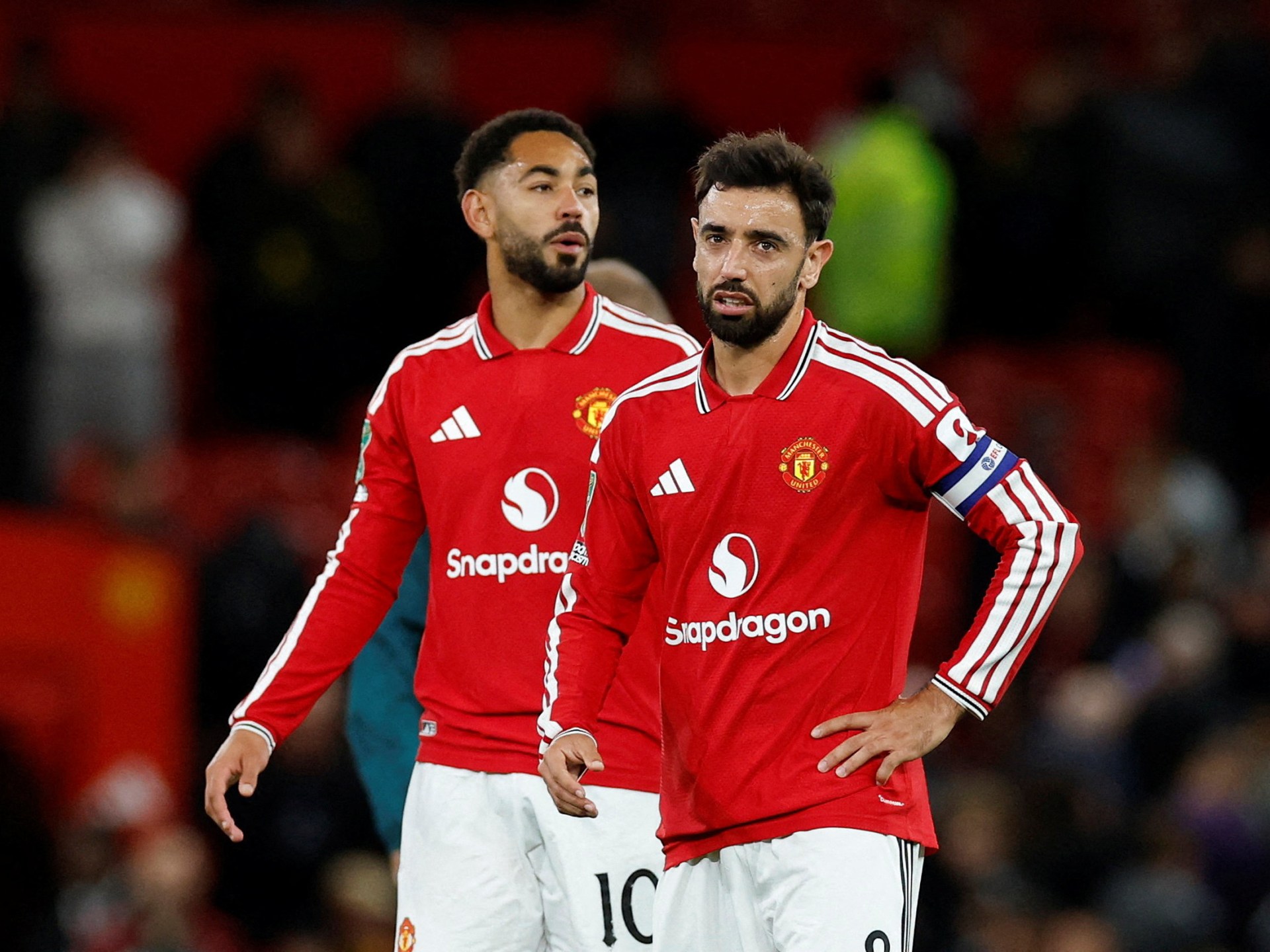 Manchester United faces Fulham in crucial Premier League clash