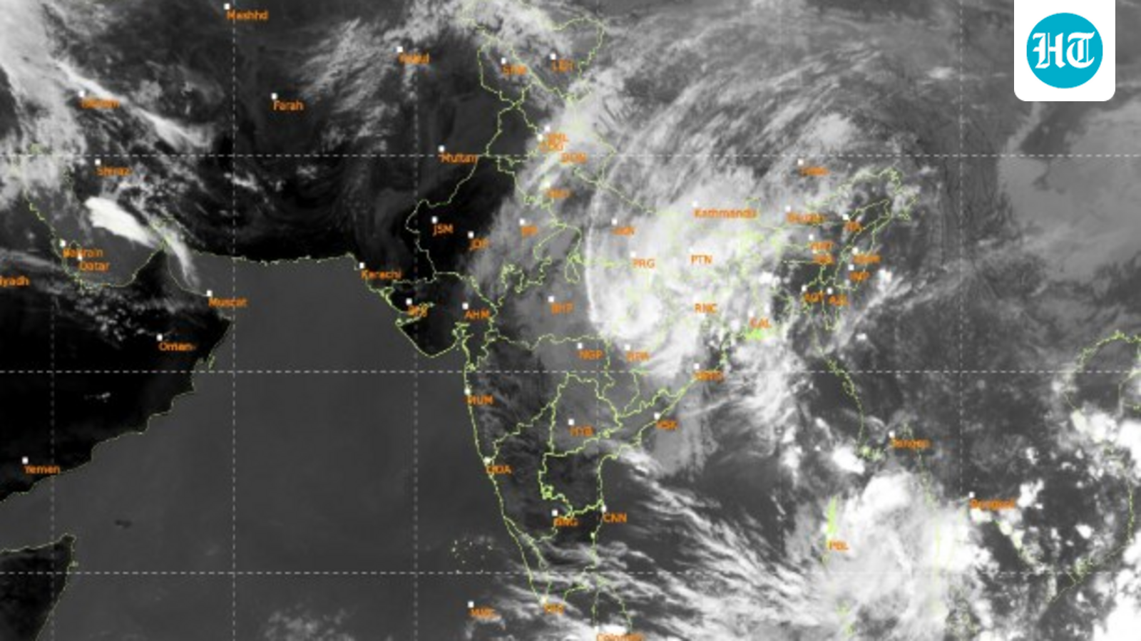 Second weather system intensifies over Bay as Cyclone Arnab weakens
