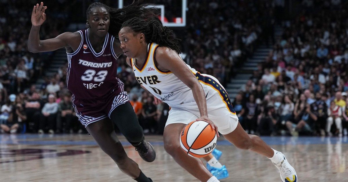 Mitchell ties WNBA scoring record in Fever victory