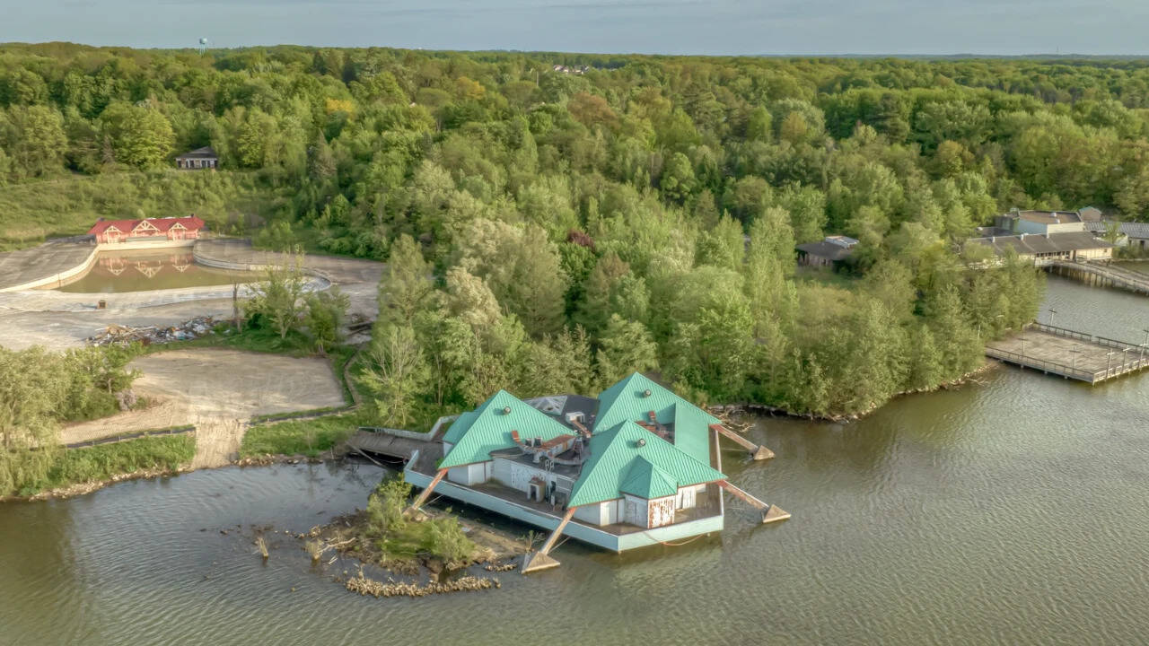 Former US amusement park site reopens as public recreational space