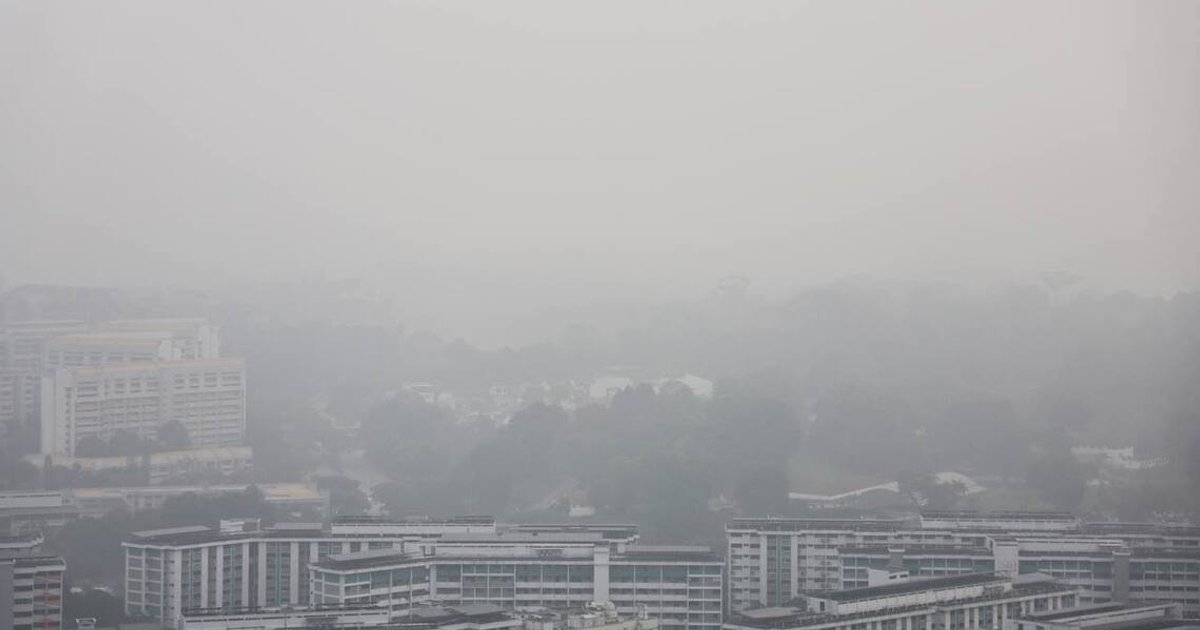 Singapore's air quality deteriorates to 'unhealthy' levels amid elevated PM2.5