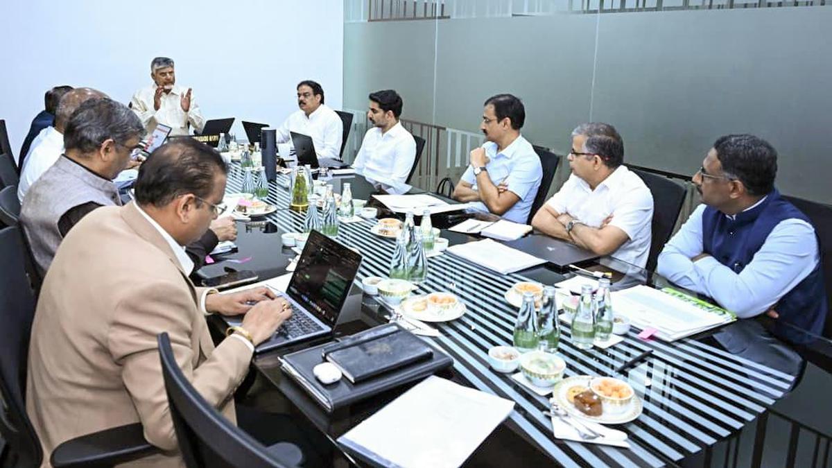 स्थानीय निकाय चुनाव: नायडू ने गठबंधन नीति पर जोर दिया, विद्रोहियों को निलंबन की चेतावनी