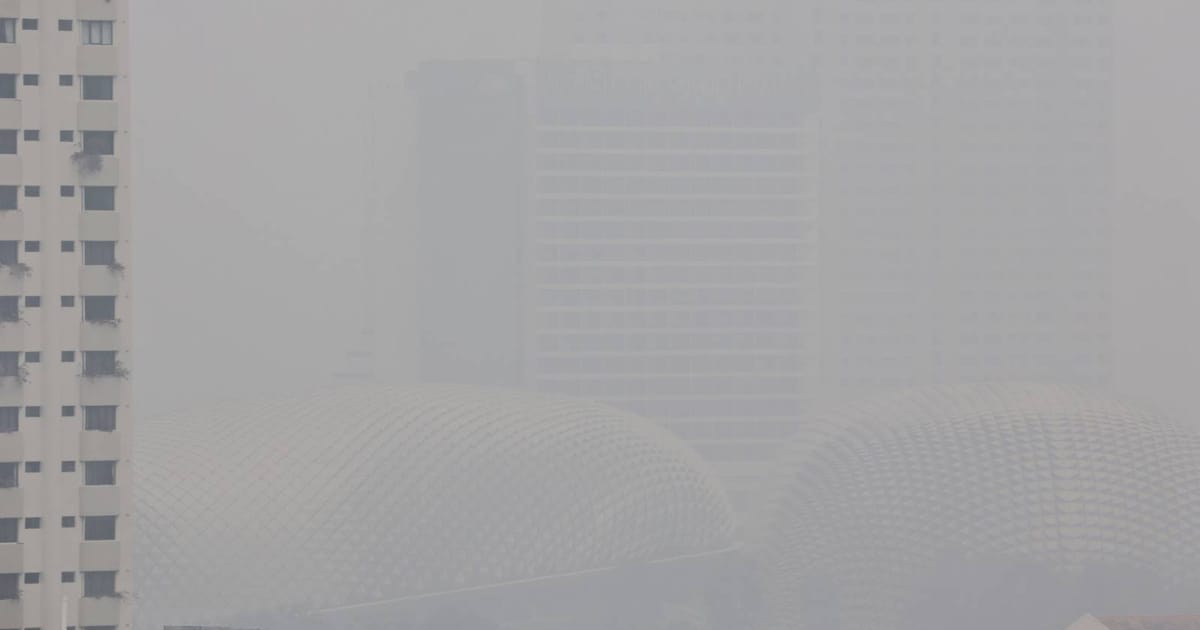 Singapore considers legal recourse as regional haze reaches critical levels