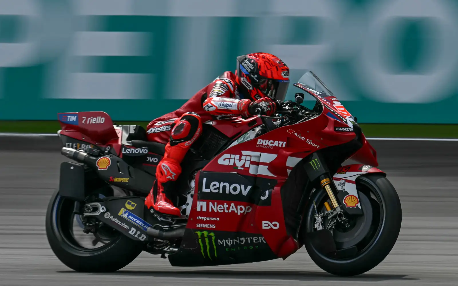 Marc Marquez Pimpin Barisan Hadapan Sepang, Martin Tersingkir