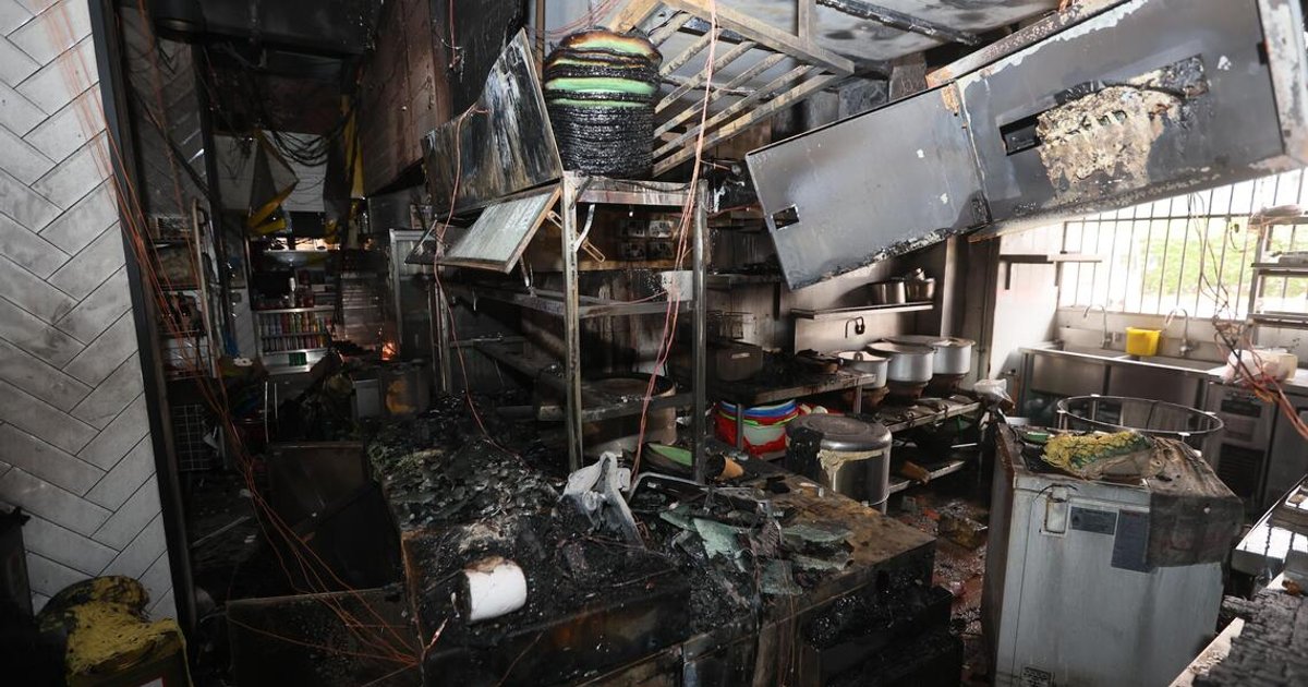 Fire at Bukit Batok coffee shop prompts evacuation of 30 people