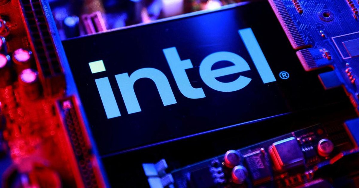 Intel shares plunge 21% after Israel factory blast, PC market slump
