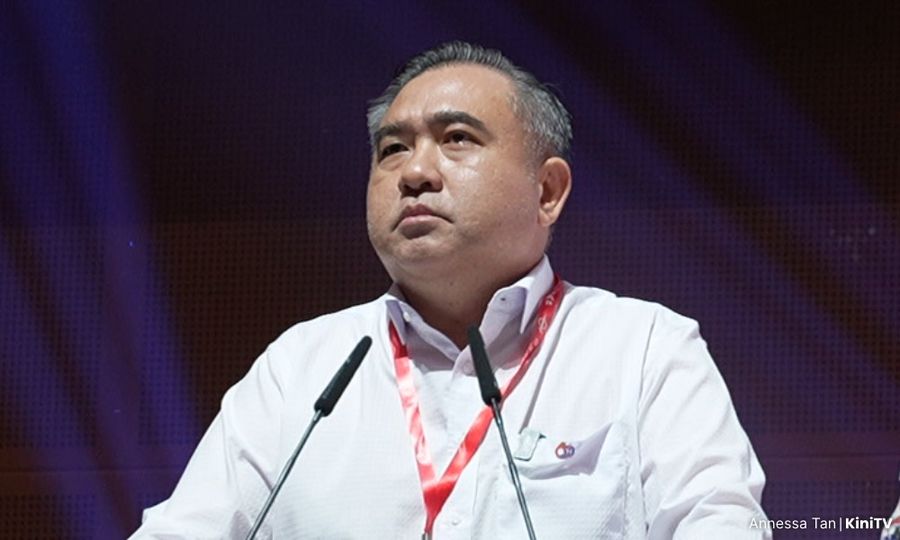 Loke Desak Mesyuarat Kecemasan Harapan Selepas Cabaran Zahid