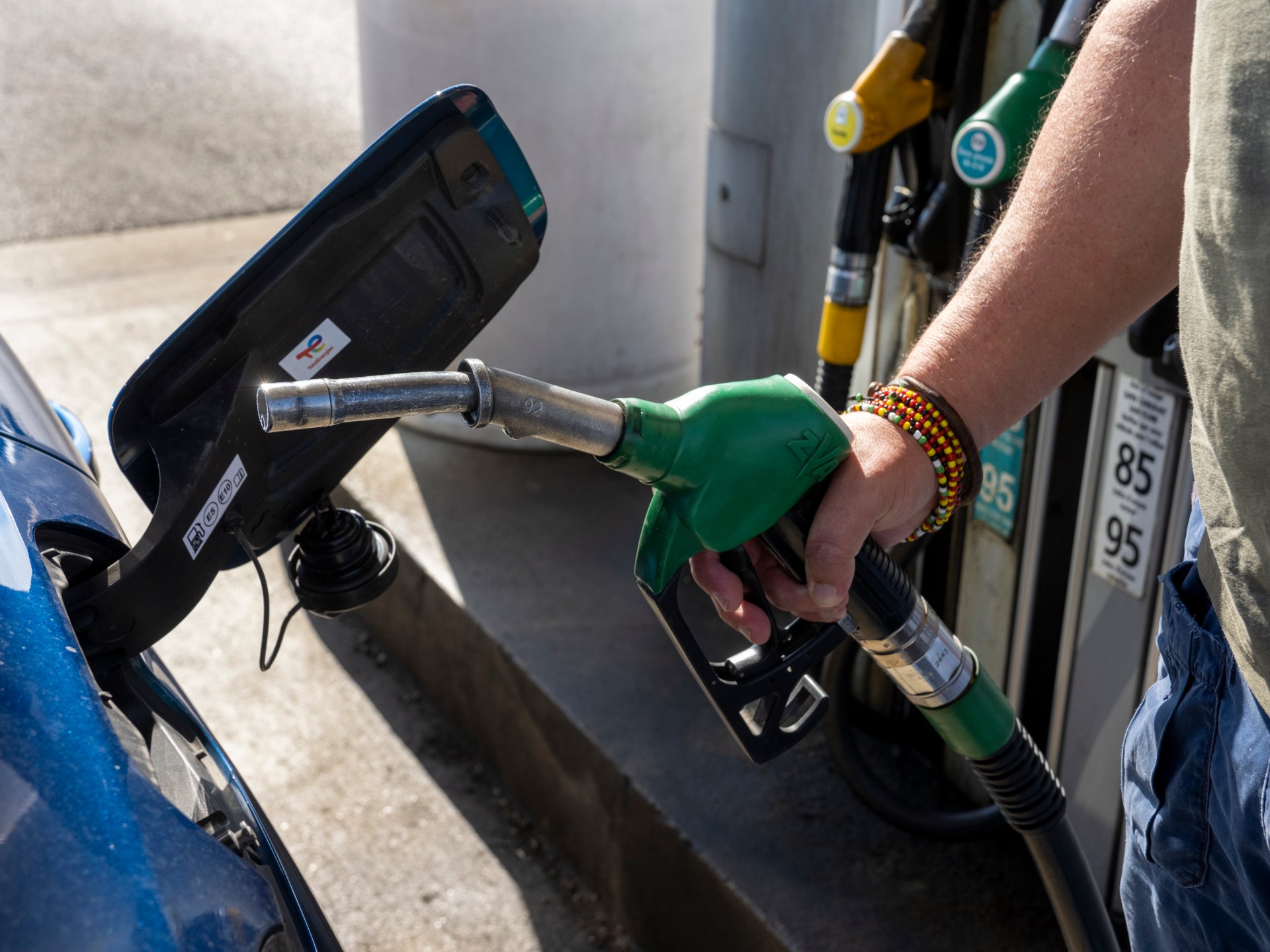 G7 plans coordinated oil release to ease global energy crisis