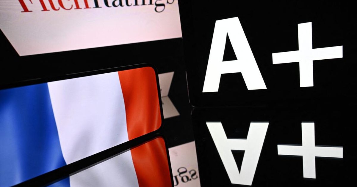 Fitch downgrades France outlook as debt concerns mount