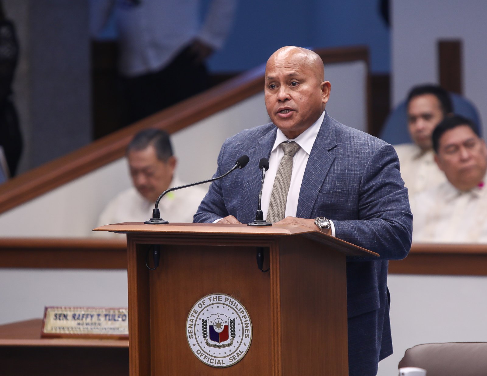 PNP muling nag-apela sa dela Rosa na sumuko na