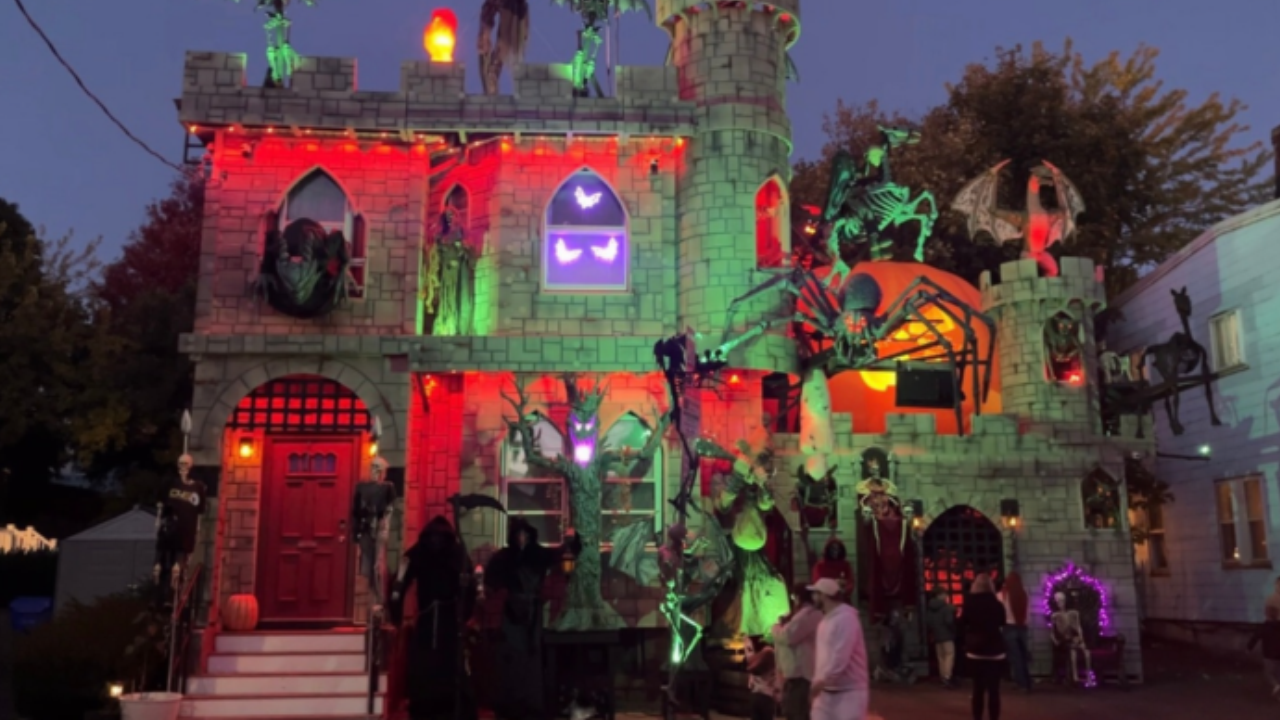 Boston couple transforms home into free Halloween spectacle drawing thousands