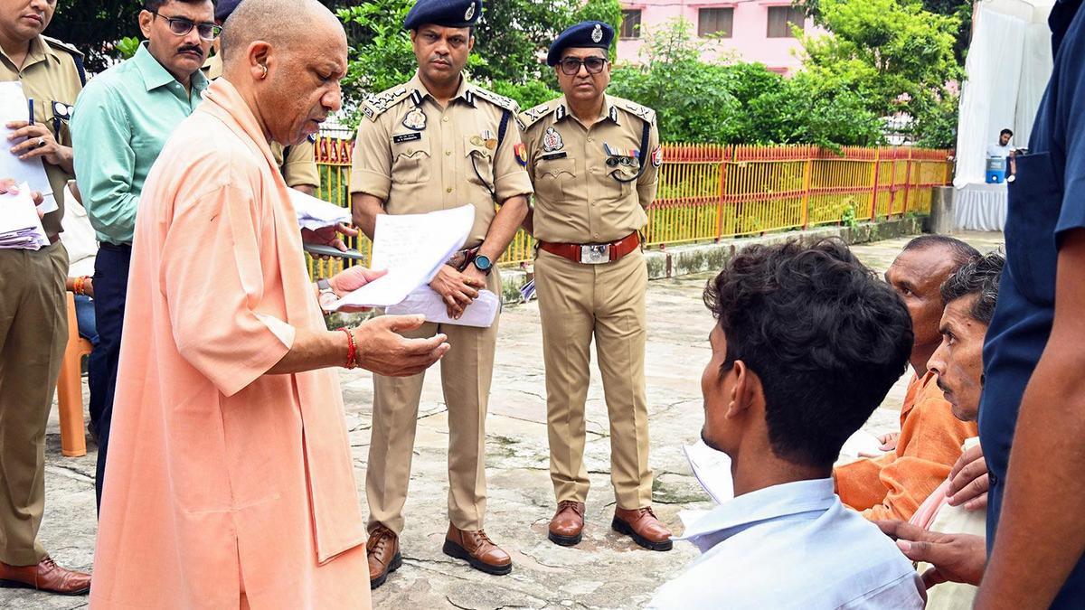 Adityanath attacks Samajwadi Party over alleged financial mismanagement