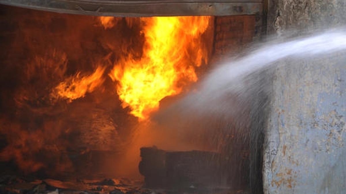 Fire at Kochi auto service centre during relocation; no casualties