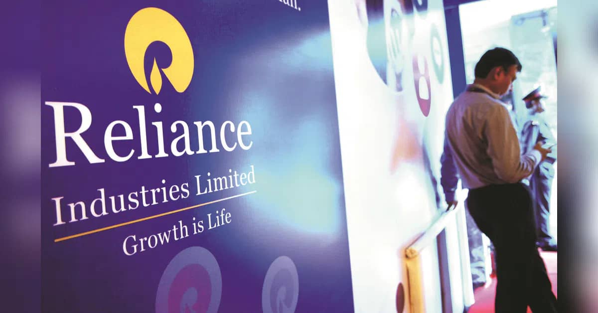 Reliance to raise ₹10,000 crore via decade-long bonds at 7.90%