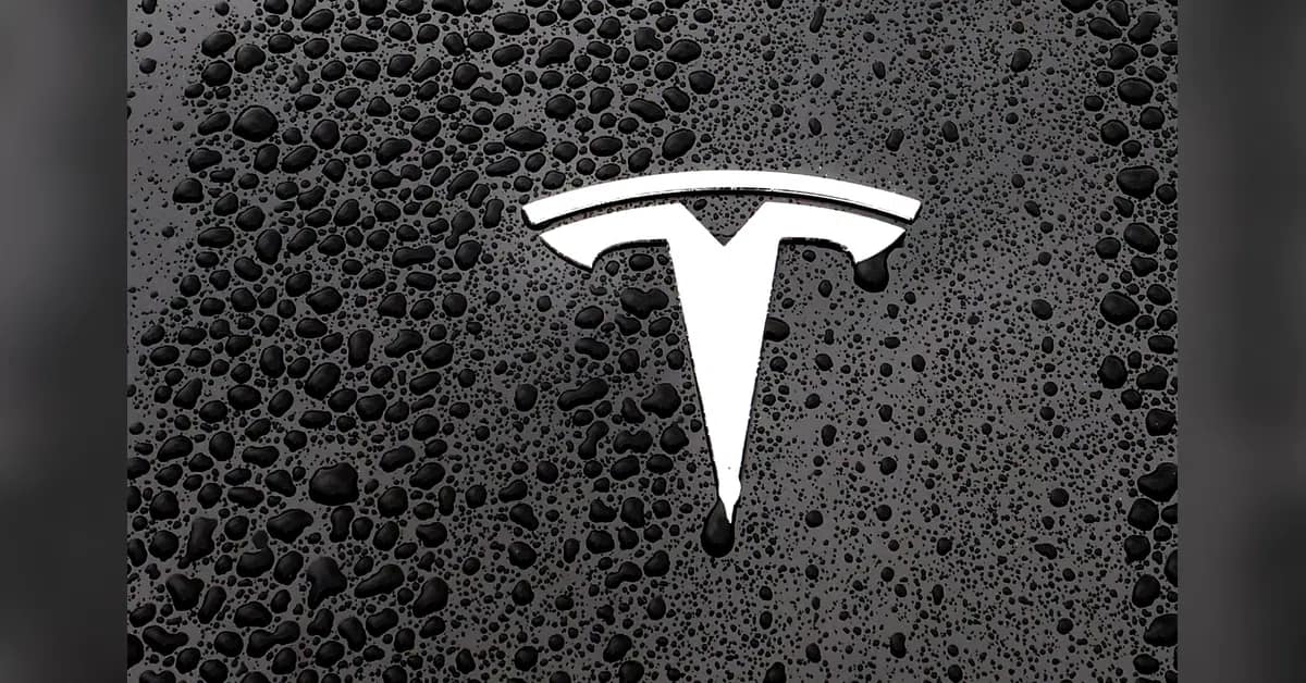 Tesla to debut next-generation Roadster on October 1