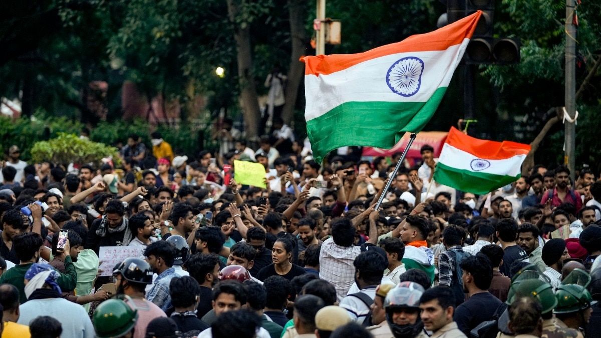 Delhi Metro restricts services at 45 stations during Chief Justice protest