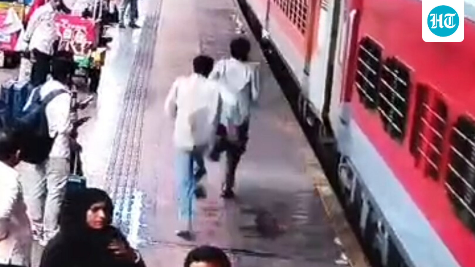 टाइगर श्रॉफ शूटिंग मामले में तीनों संदिग्ध कोटा से गिरफ्तार