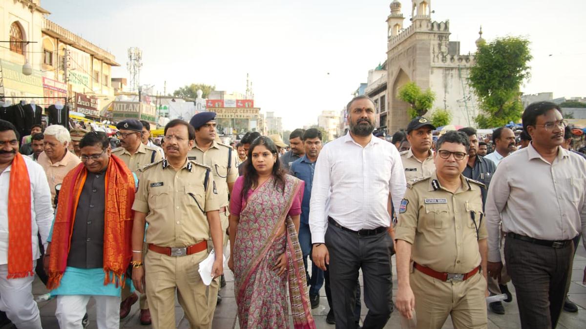Hyderabad deploys 20,000 police for annual Ganesh idol immersion procession