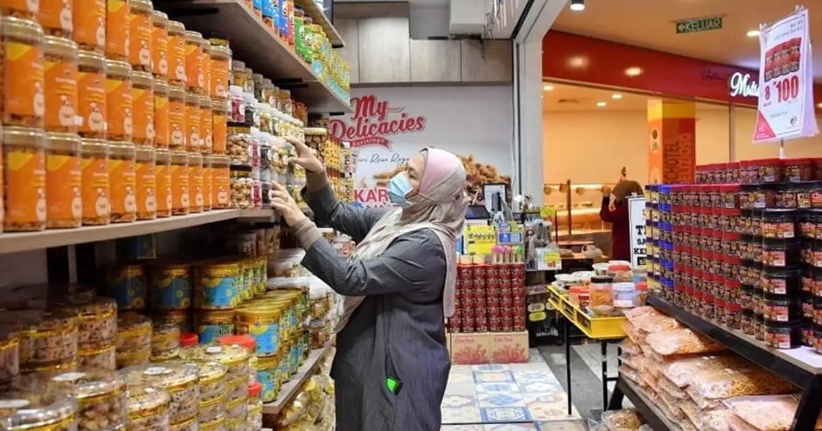 Small businesses voluntarily raising minimum wages to RM2,000, trade group says