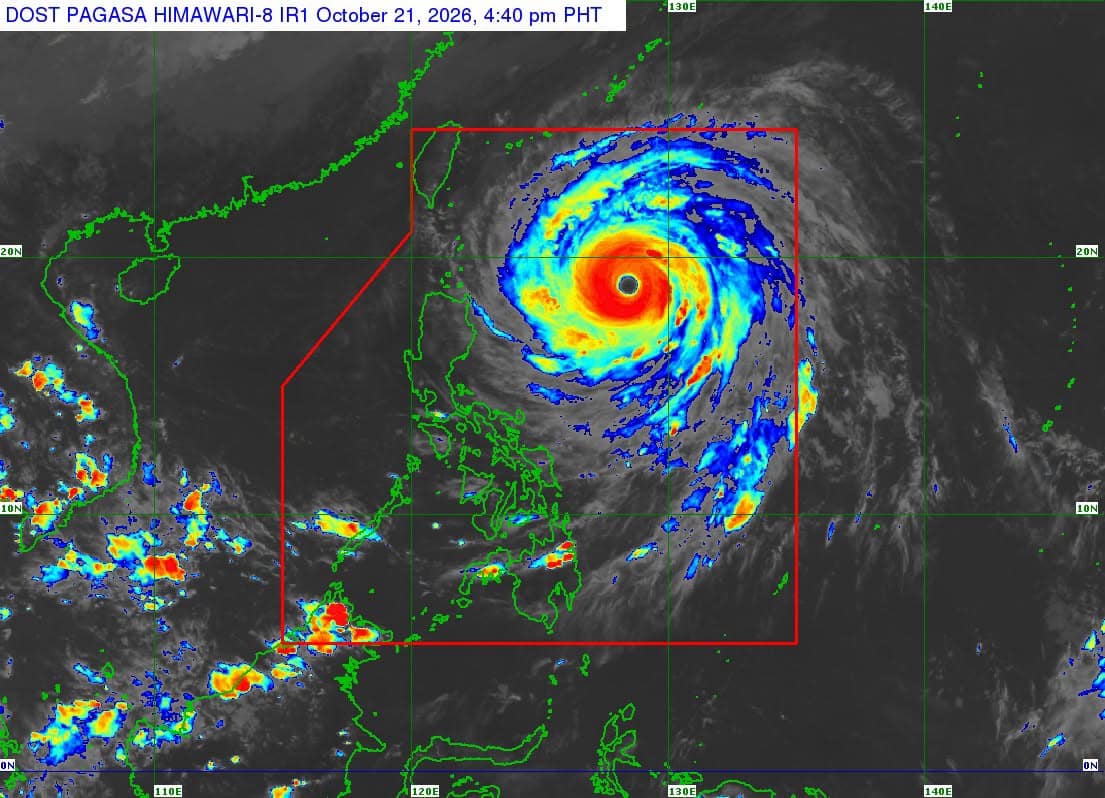 Super Typhoon Rosal shows signs of weakening off Cagayan coast