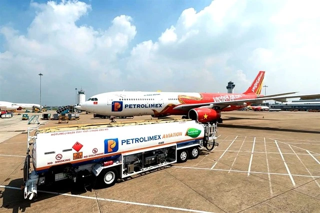Vietnam develops roadmap to expand sustainable aviation fuel use