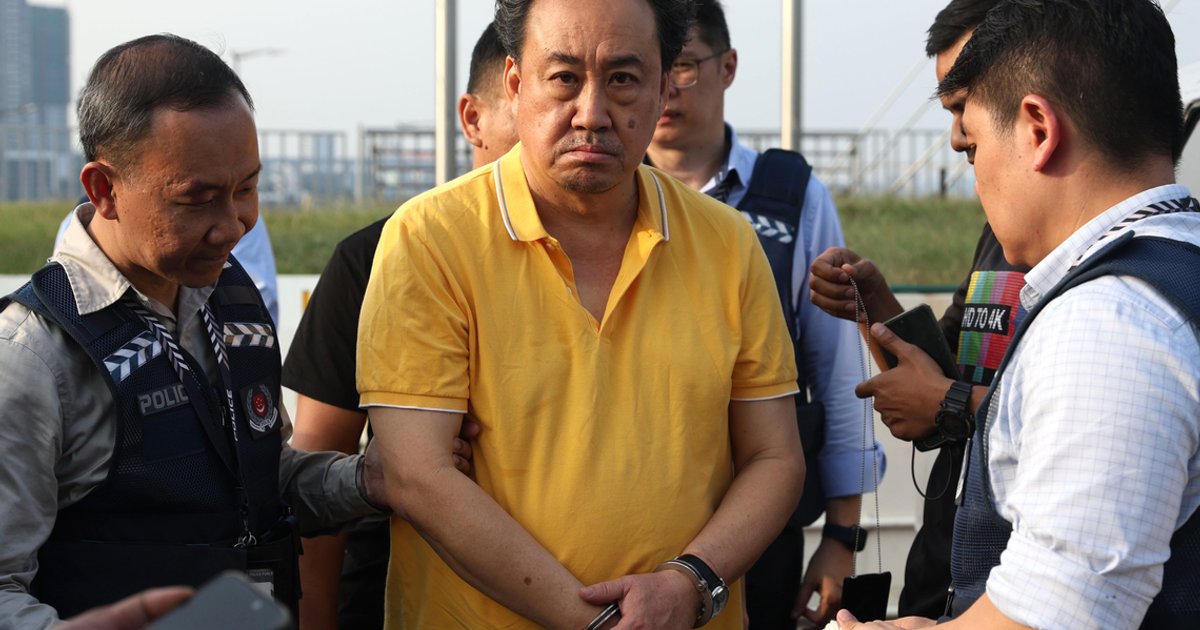 Lawyer Lim Tean faces additional charges over failed court surrender