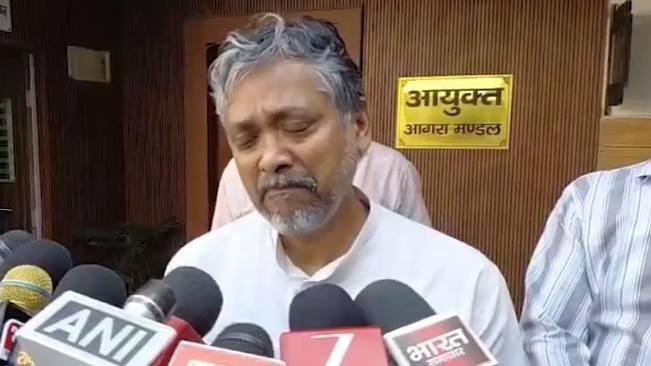 Samajwadi Party candidate threatens religious conversion over MLC poll treatment
