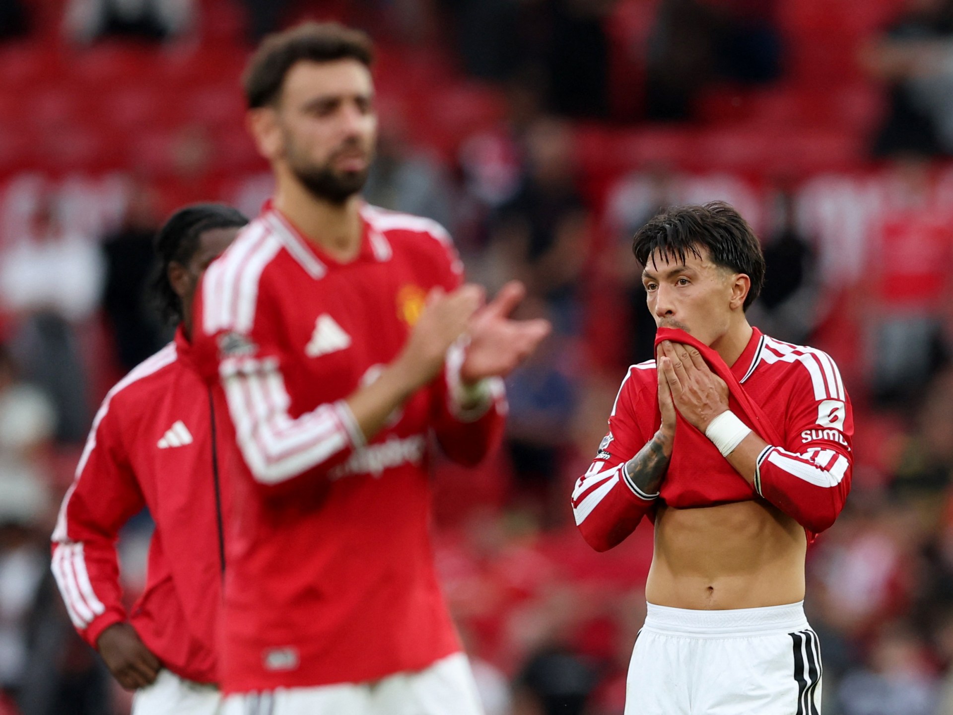 Martinez clarifies frustration with Manchester United on social media