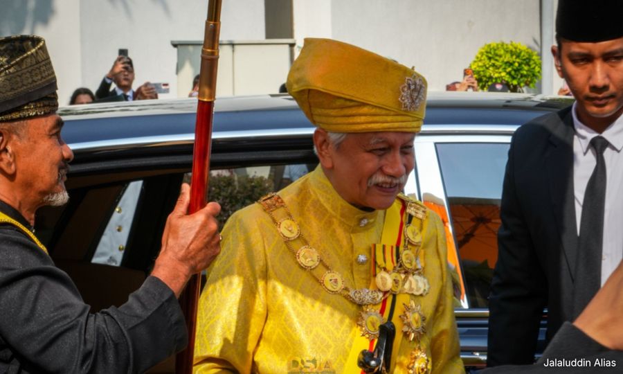 Dewan Adat N. Sembilan Tegaskan Tuanku Muhriz Kekal Penguasa Negeri
