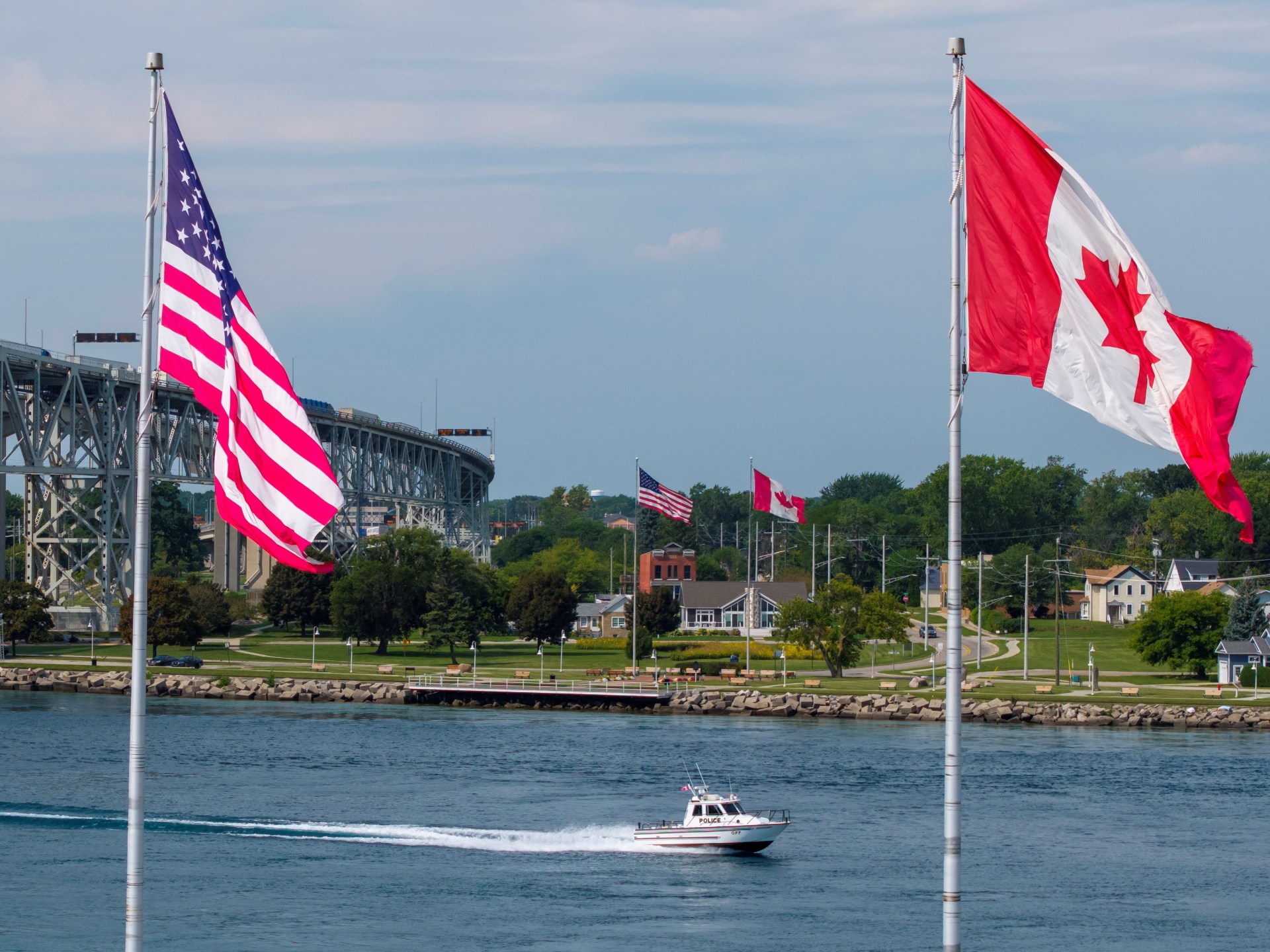 US Retaliates With $1 Billion Canadian Goods Ban in Escalating Trade Row
