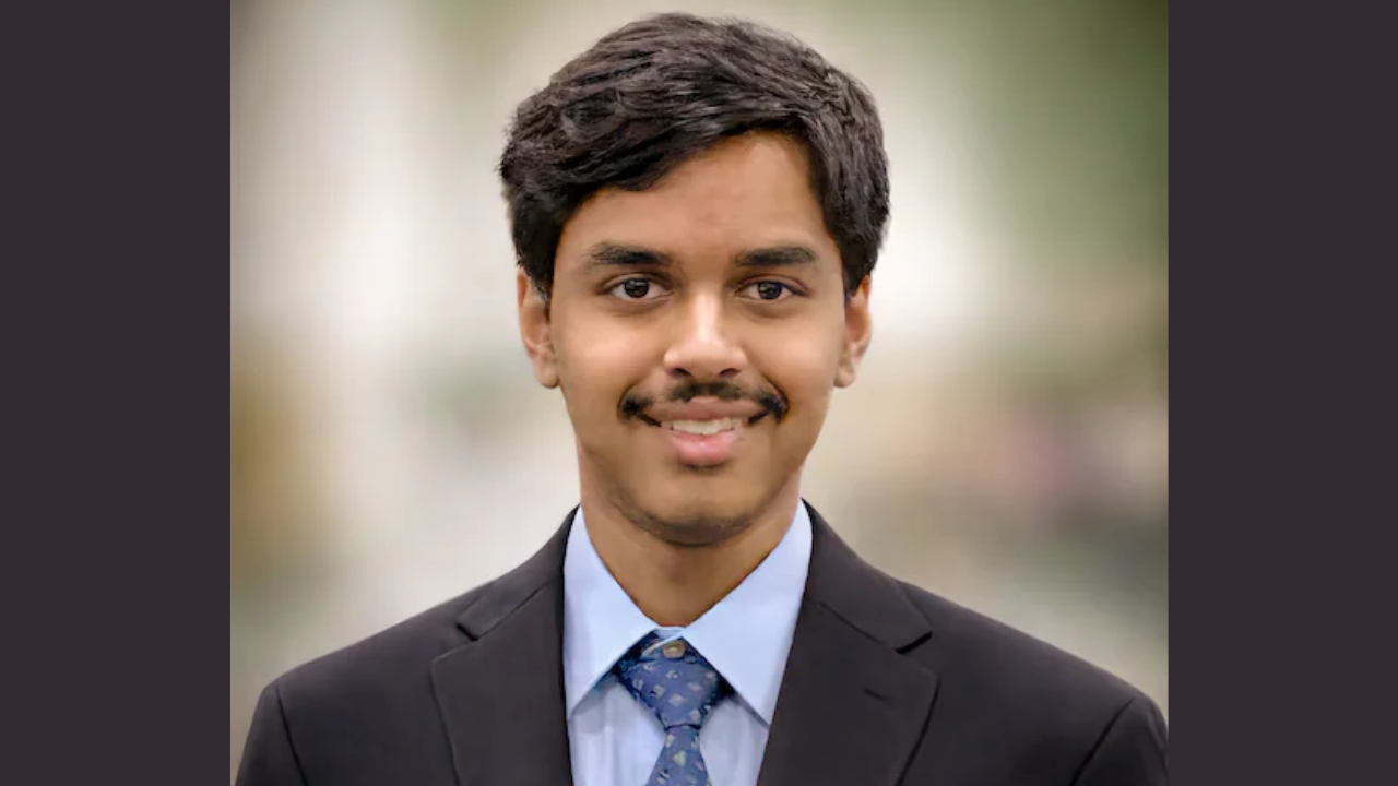 Teen innovator develops AI system to predict aircraft turbulence