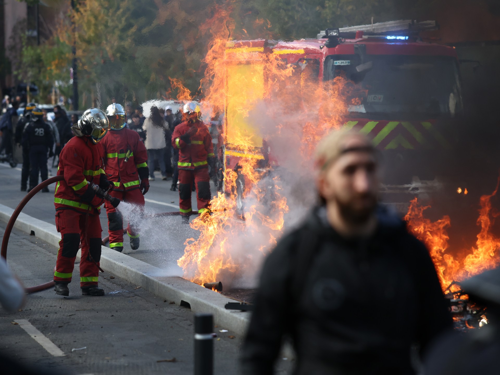 French school protests escalate amid infrastructure crisis, mass arrests