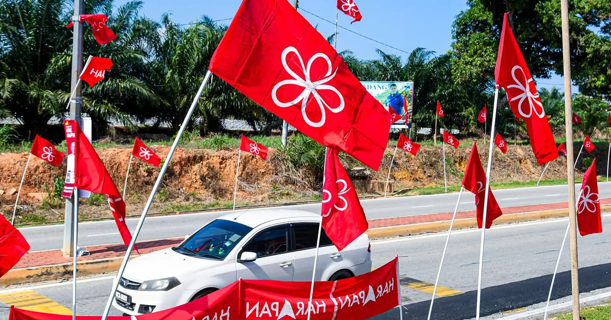 Analysts say PH-Bersatu clash more likely than formal alliance