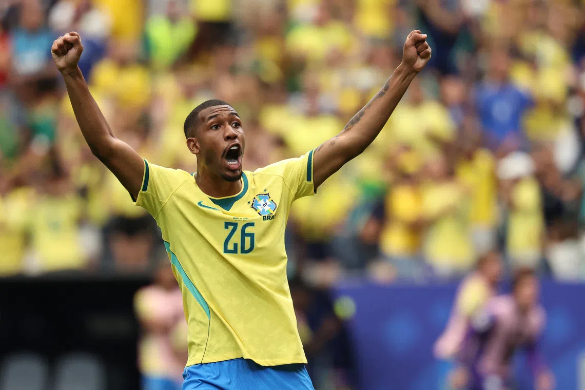 Brazil salvage draw against Australia with late equaliser