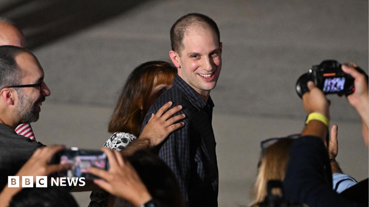 Released US Journalist Describes Russian Detention as Political Trap