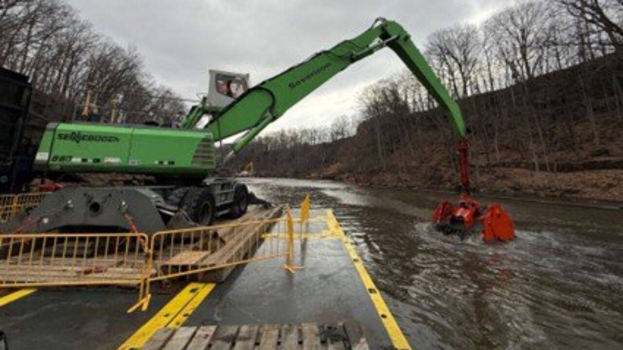 Ohio Crews Complete Massive Toxic Sediment Cleanup Operation