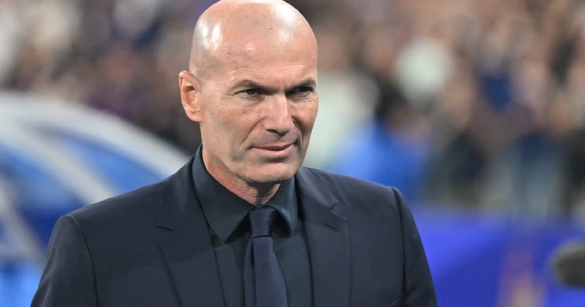 Zidane makes winning France start in coaching debut