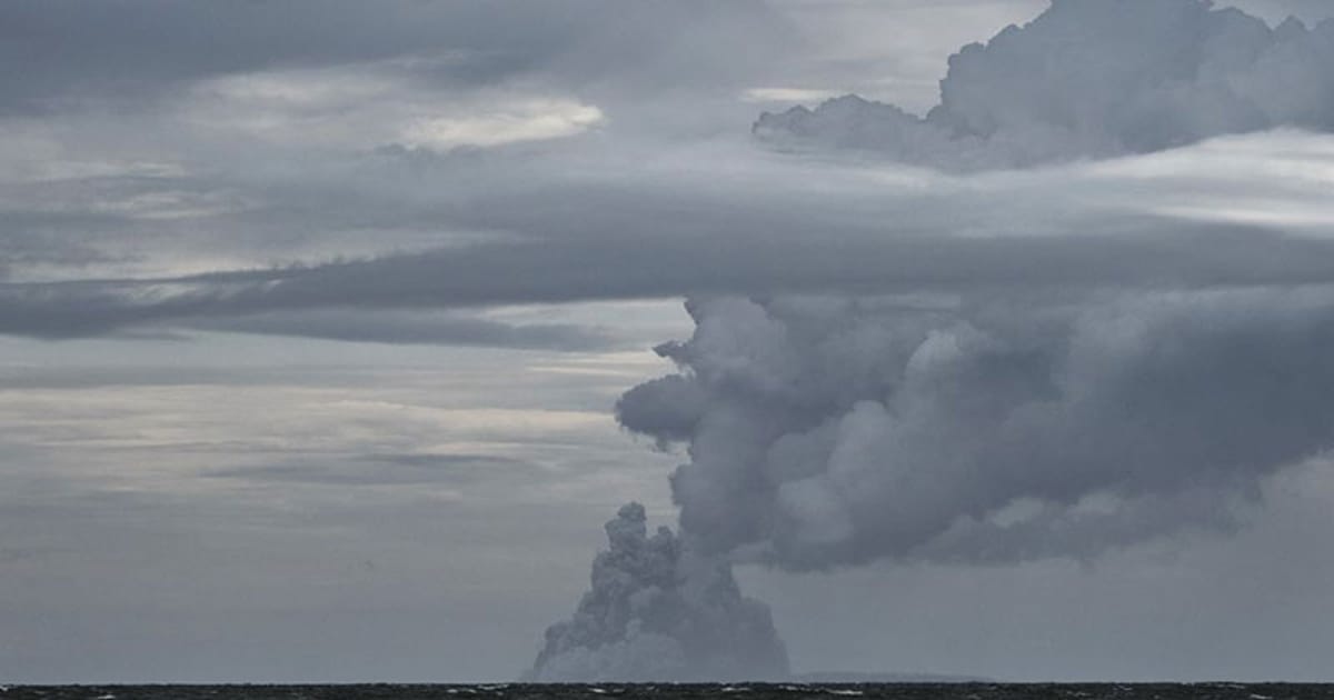 Indonesia tutup lapan lapangan terbang akibat abu Anak Krakatau