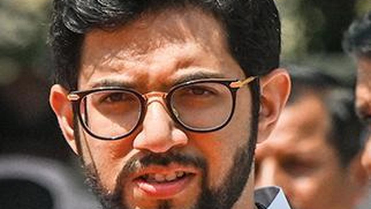 दिशा सलियान के पिता ने आदित्य ठाकरे के खिलाफ 500 करोड़ का मानहानि नोटिस भेजा