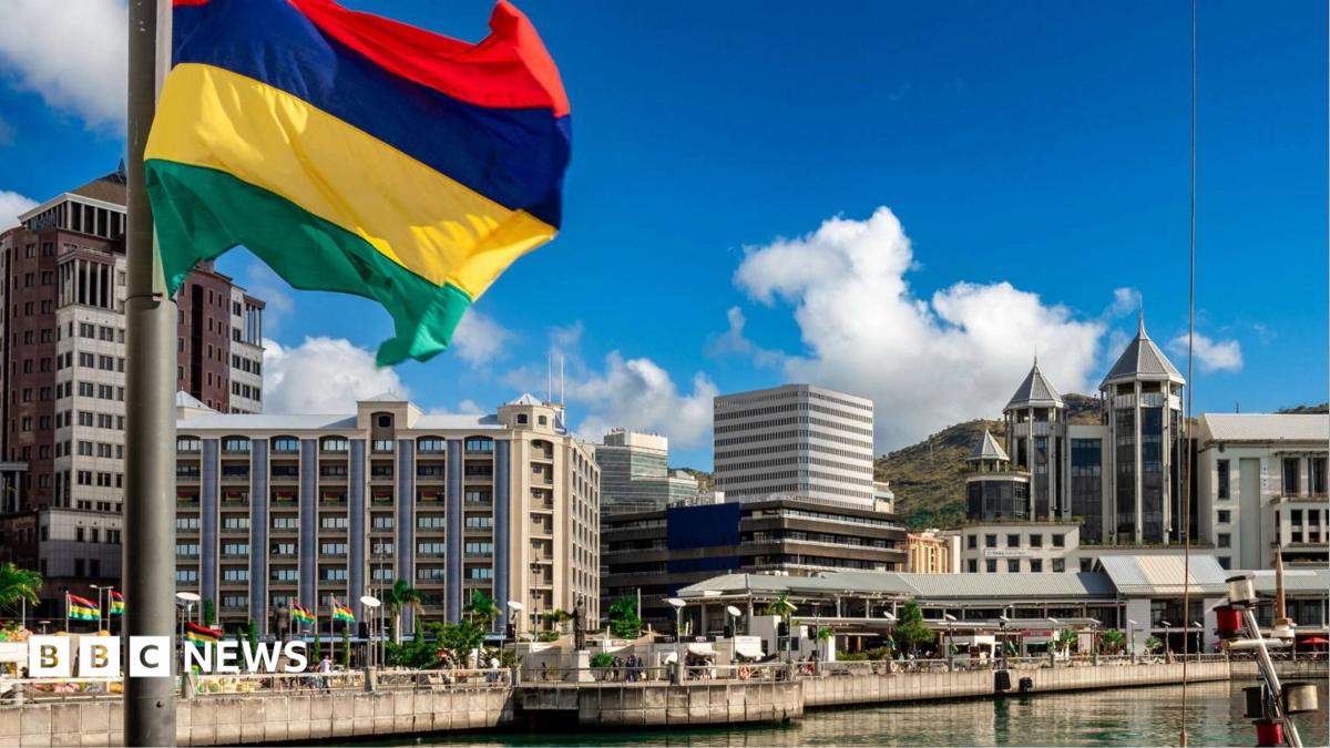 Mauritius imposes curfew as riots escalate following police shooting