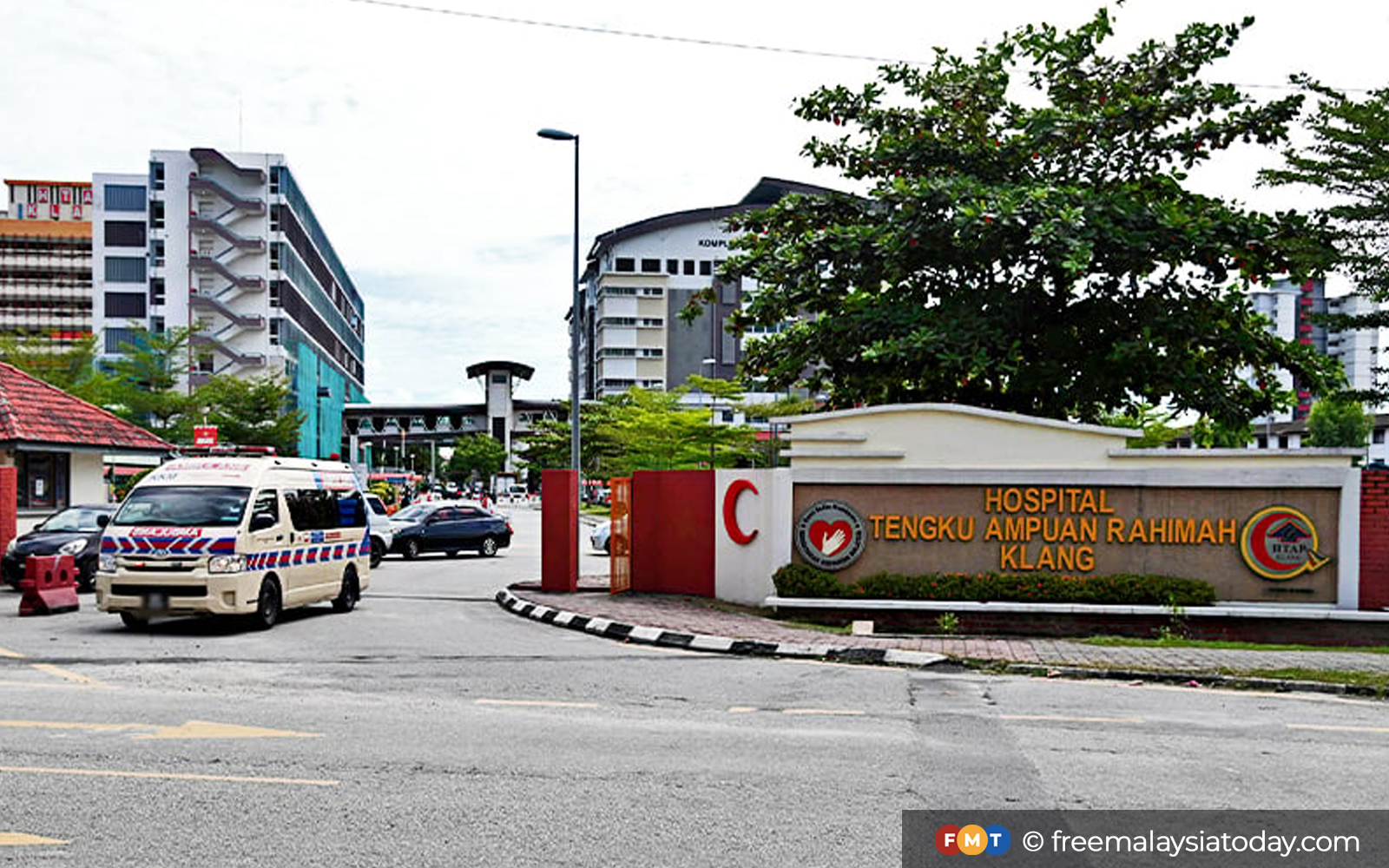 Ceiling section collapses at Klang hospital; no injuries reported