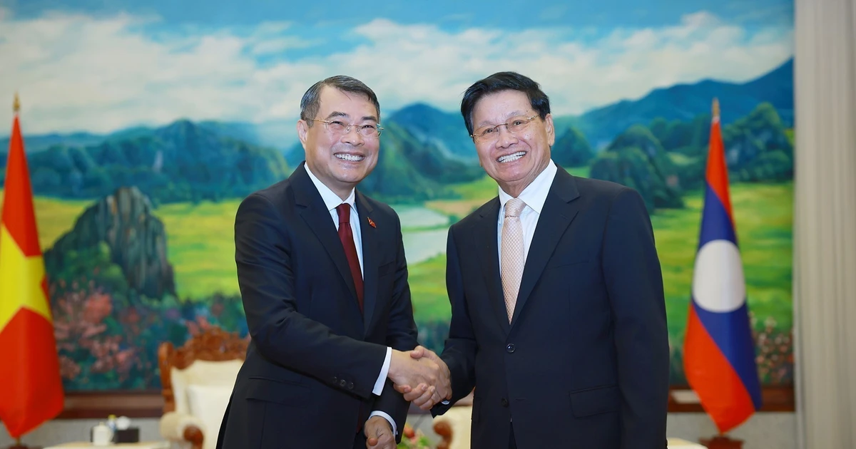 Vietnam, Laos pledge closer ties, enhanced regional connectivity
