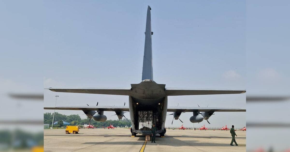 India airlifts fresh relief supplies to flood-stricken Nepal