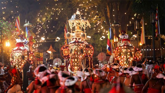Kandy prepares for third Randoli Perahera procession